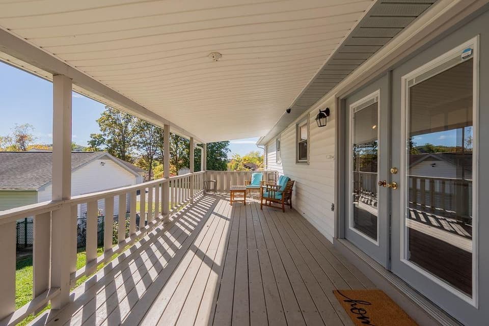 1145 Spruce Street, photo 11 of 34