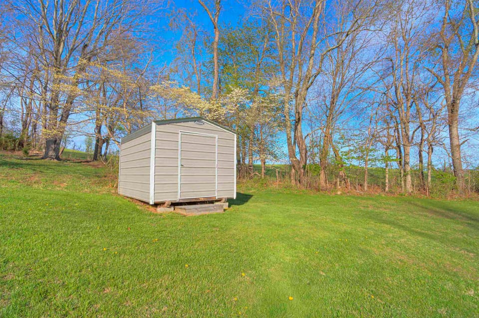 55 Crestview Street, photo 8 of 34
