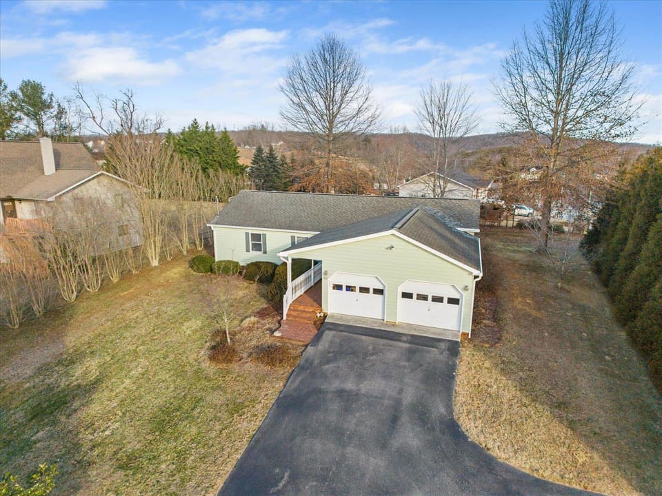 10 Belmont Drive, photo 39 of 40