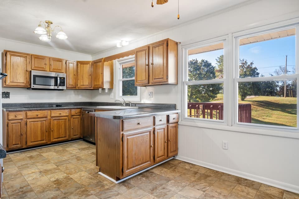 2272 Lupine Lane, photo 34 of 40