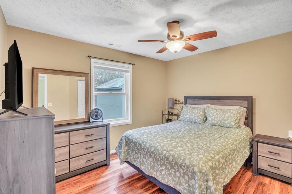 3375 Springview Drive, photo 16 of 25