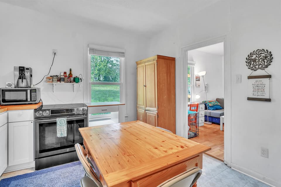 513 Craig Street, photo 13 of 32