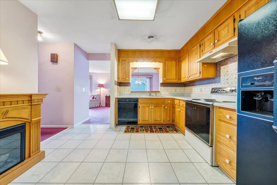 90 Patricia Lane NE, photo 18 of 38