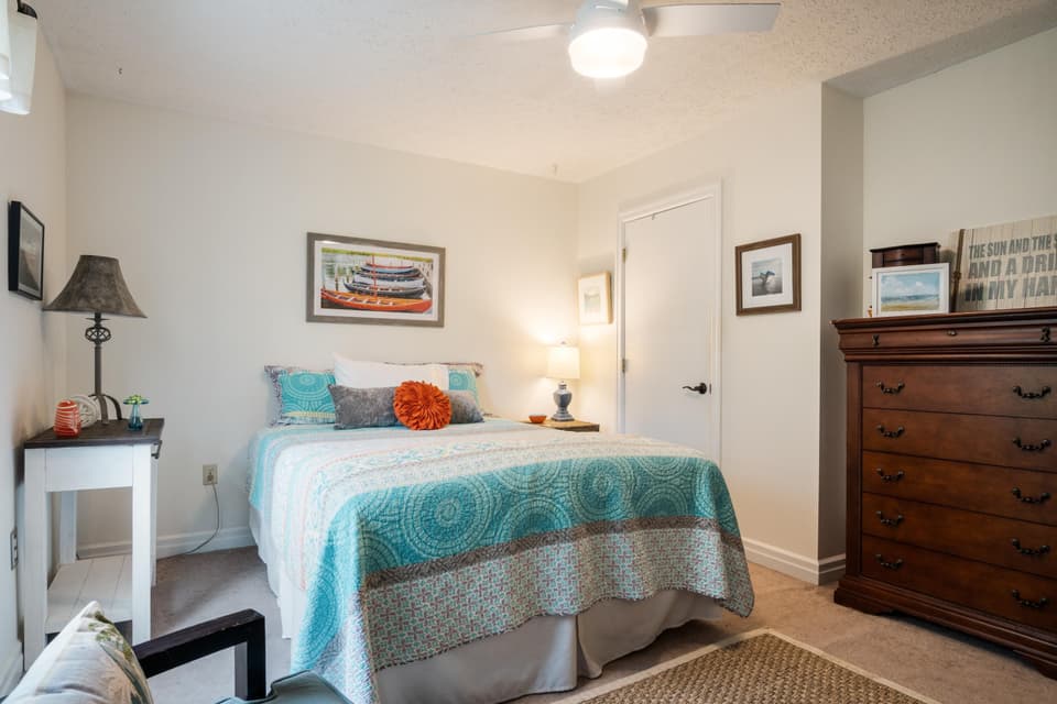 395 Warren Street, photo 37 of 40