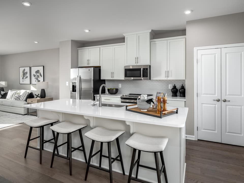 863 Brooklyn Avenue, photo 6 of 19