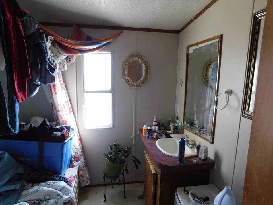 150 Quality Road, photo 4 of 6