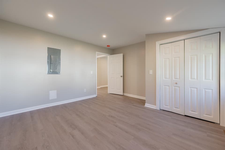 854 Den Hill Road, photo 29 of 40