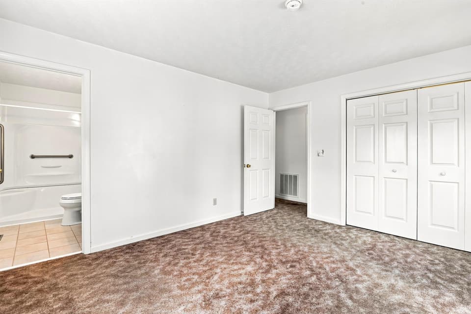 111 Hagan Street NE, photo 22 of 40