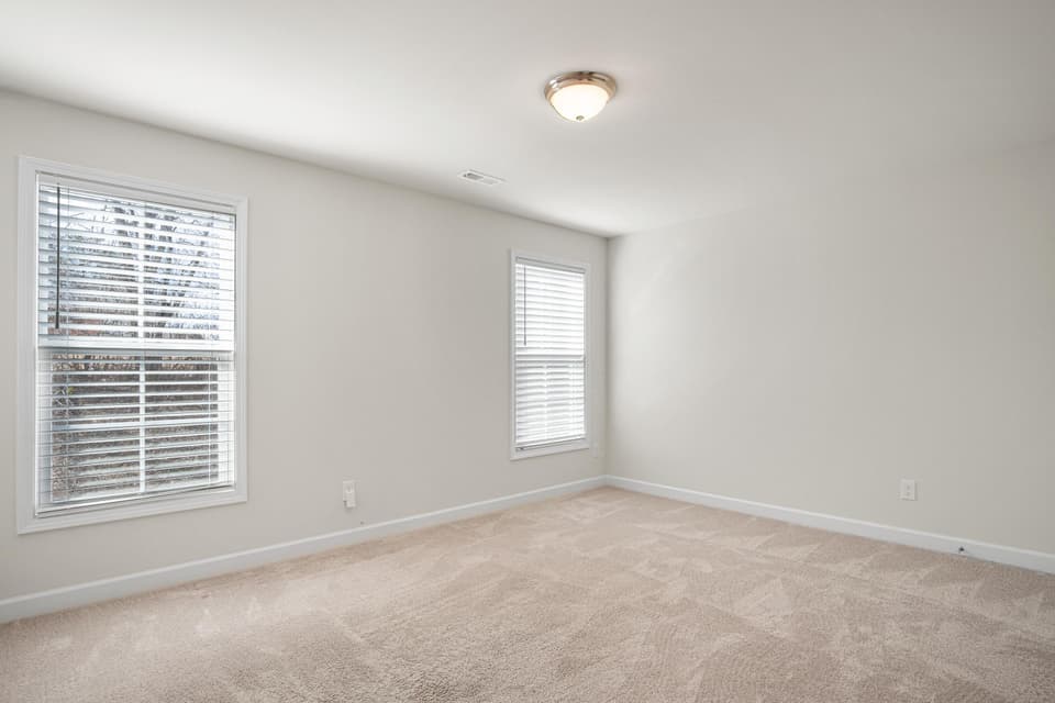 215 Hamilton Avenue NW, photo 30 of 40