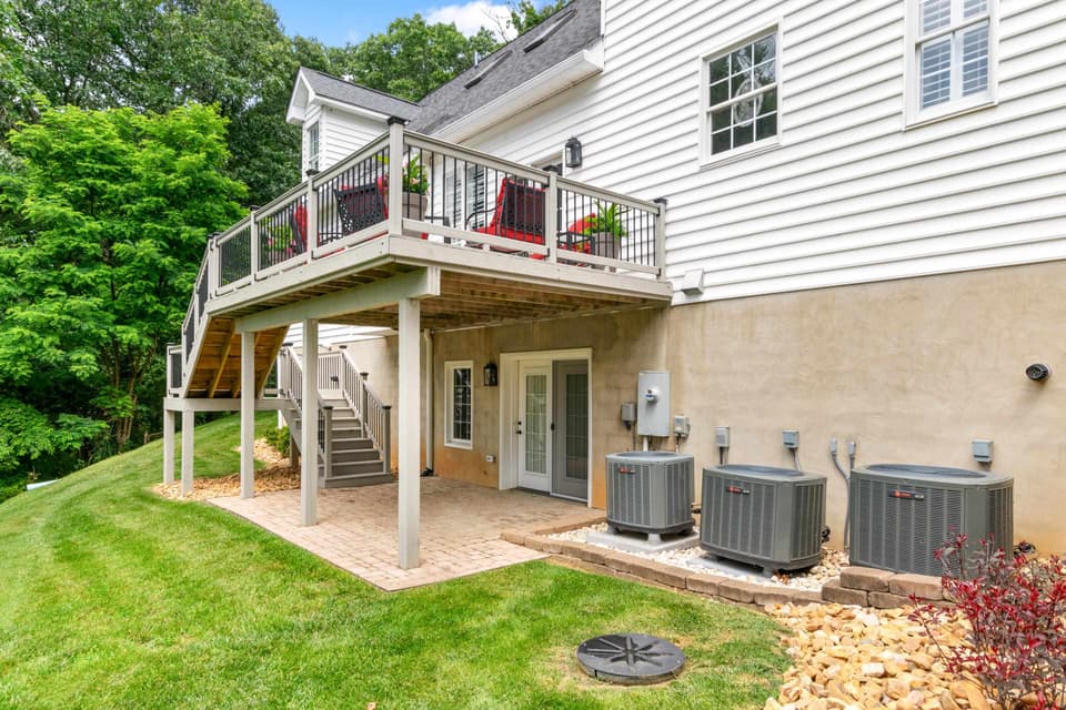 2130 Lubna Drive, photo 35 of 40