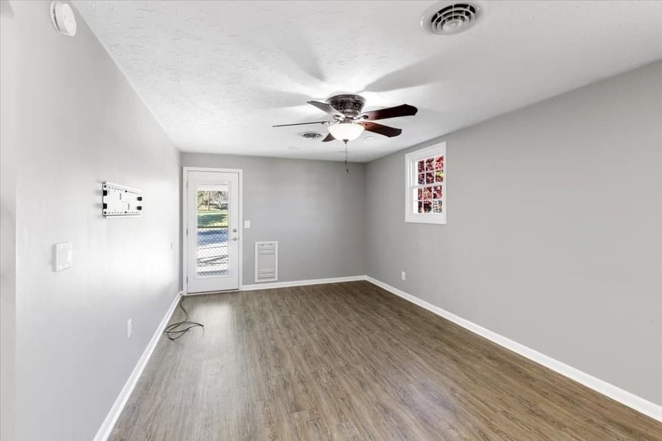 290 Kimball Lane, photo 29 of 40