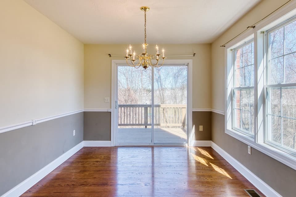 495 Gold Leaf Drive, photo 14 of 40