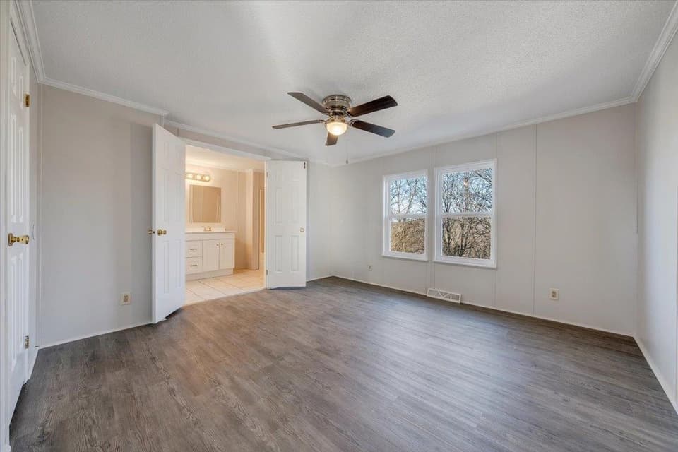 1670 Blair Street, photo 24 of 40