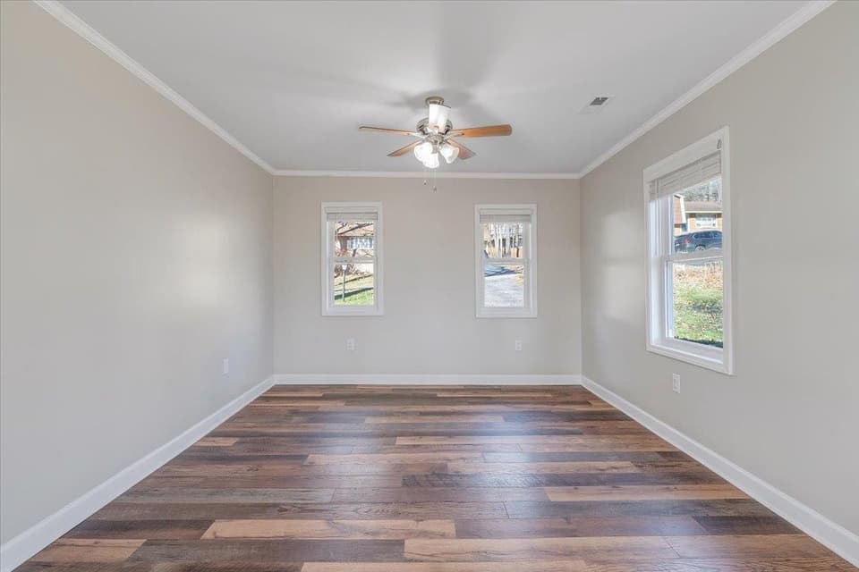 1100 Flint Drive, photo 8 of 40