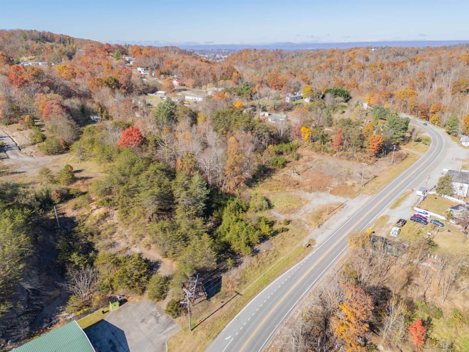 3713 Radford Road, photo 13 of 27
