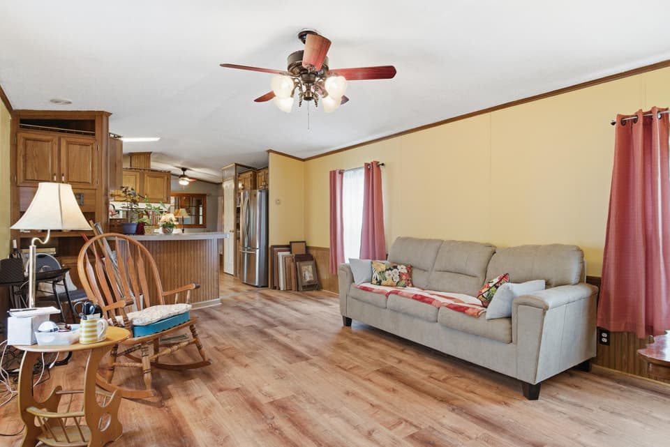 1516 Gunston Road, photo 13 of 40