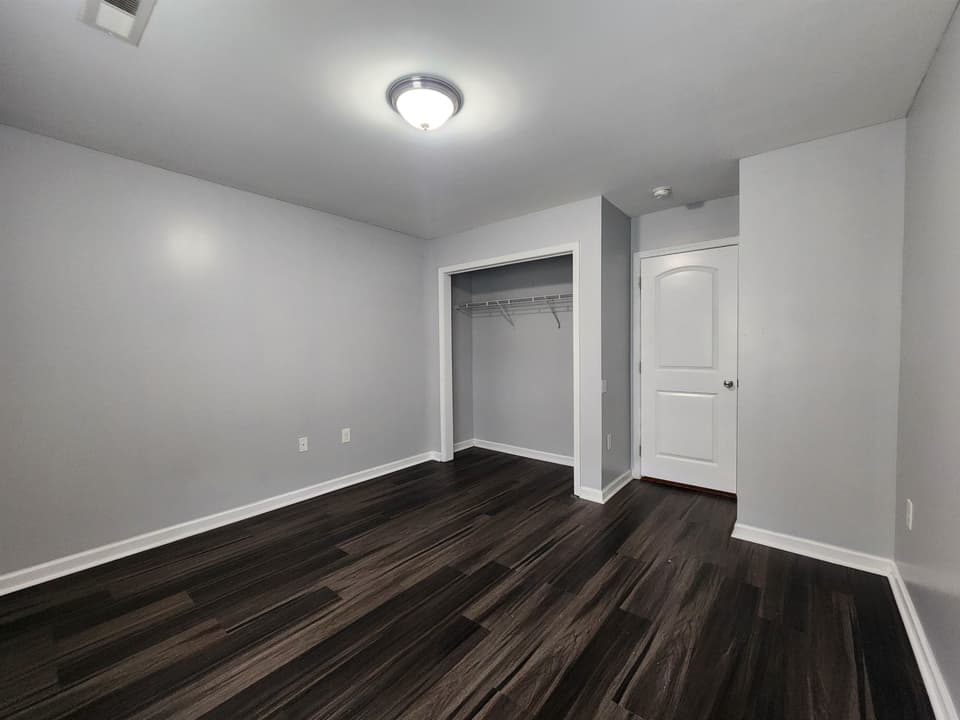 190 Aldwych Avenue, photo 27 of 40