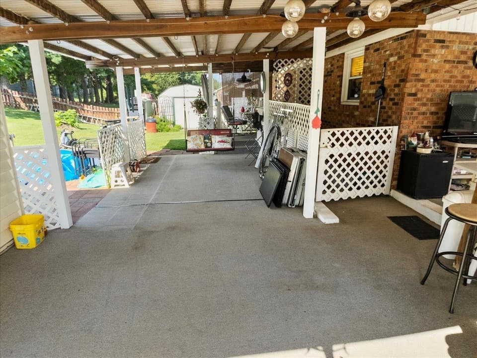 1015 Reading Road, photo 35 of 40