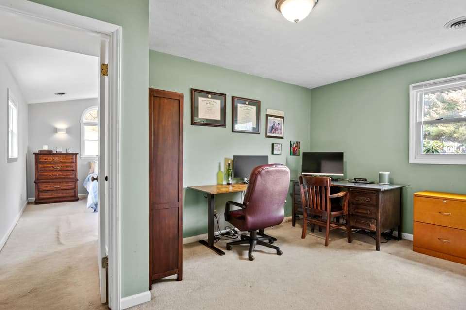 130 Somerset Street, photo 29 of 40