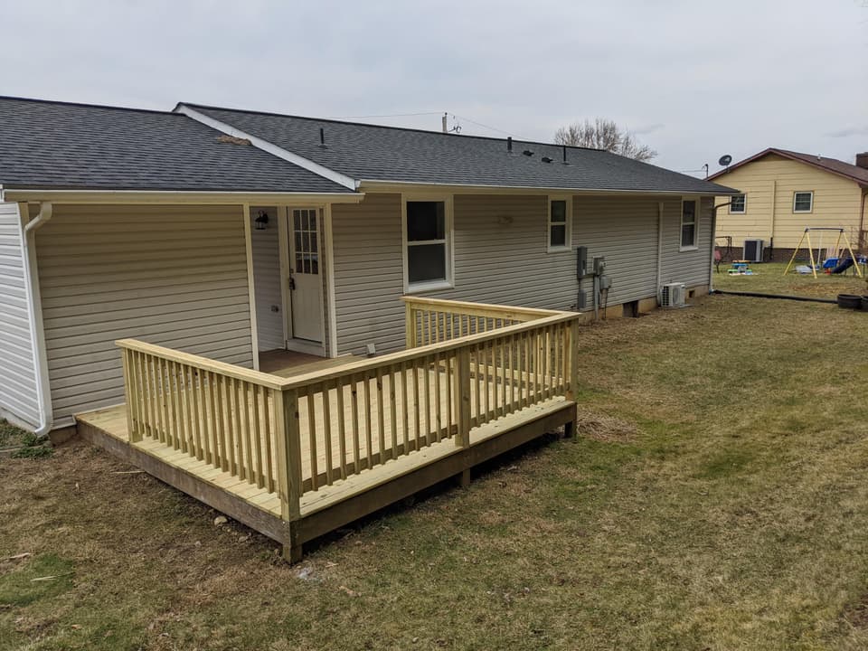 1370 Wall St, photo 7 of 38