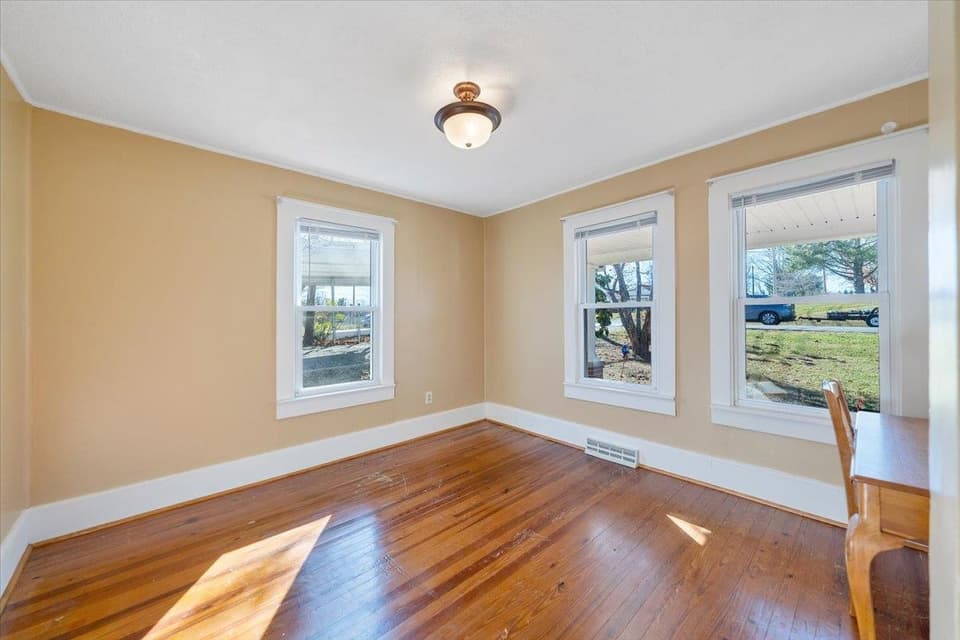 505 Republic Road, photo 22 of 40
