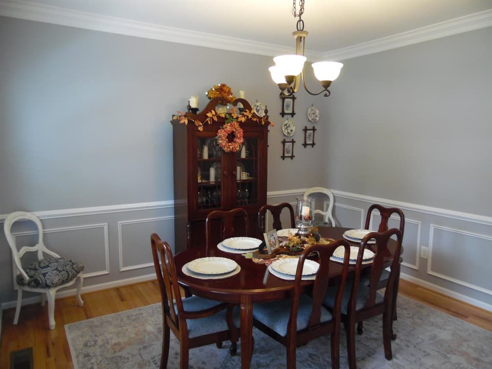 635 Keystone Drive NW, photo 11 of 22