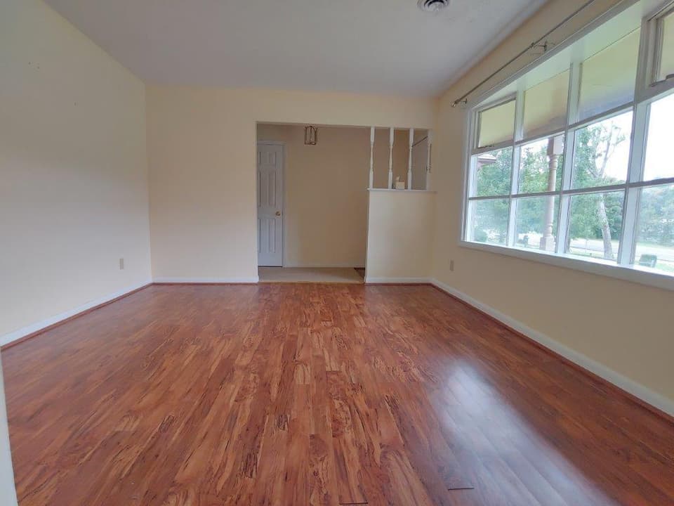 4585 Roanoke St, photo 25 of 40