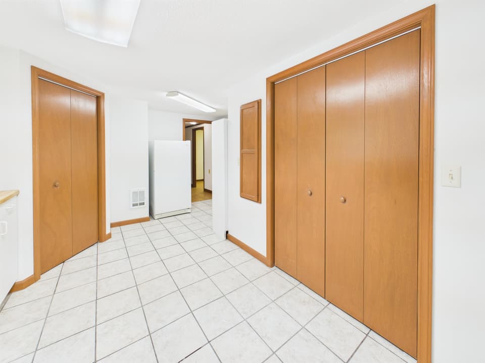 240 Walnut Drive, photo 40 of 40