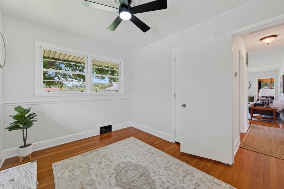 107 Roseland Drive, photo 34 of 40