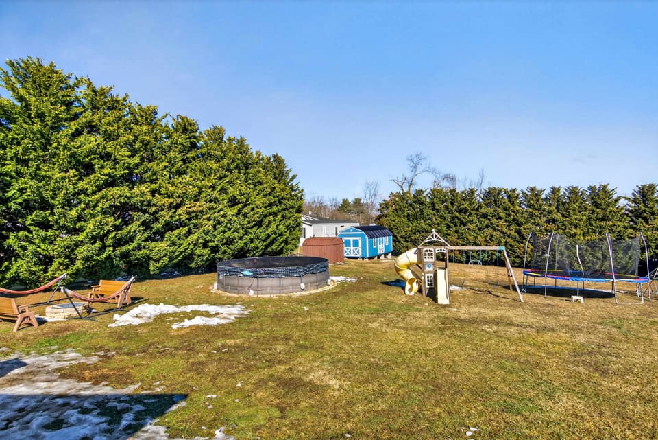 670 Lawn Drive, photo 40 of 40