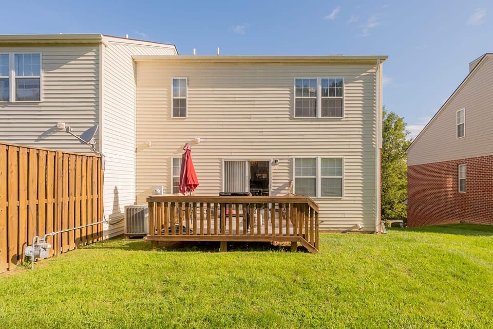 780 Oaktree Boulevard, photo 5 of 40