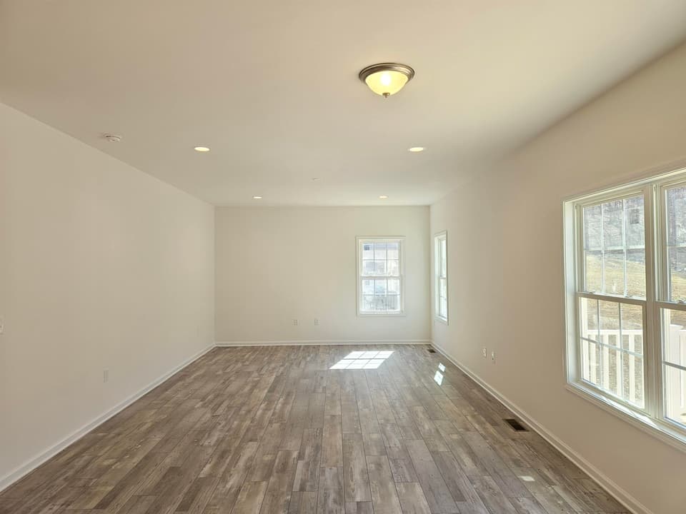 1470 Walnut Ridge Road, photo 8 of 40