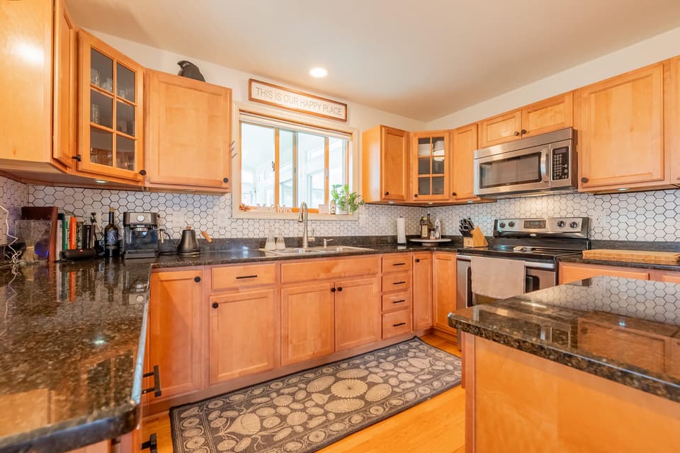 160 Spring Buck Lane, photo 17 of 40