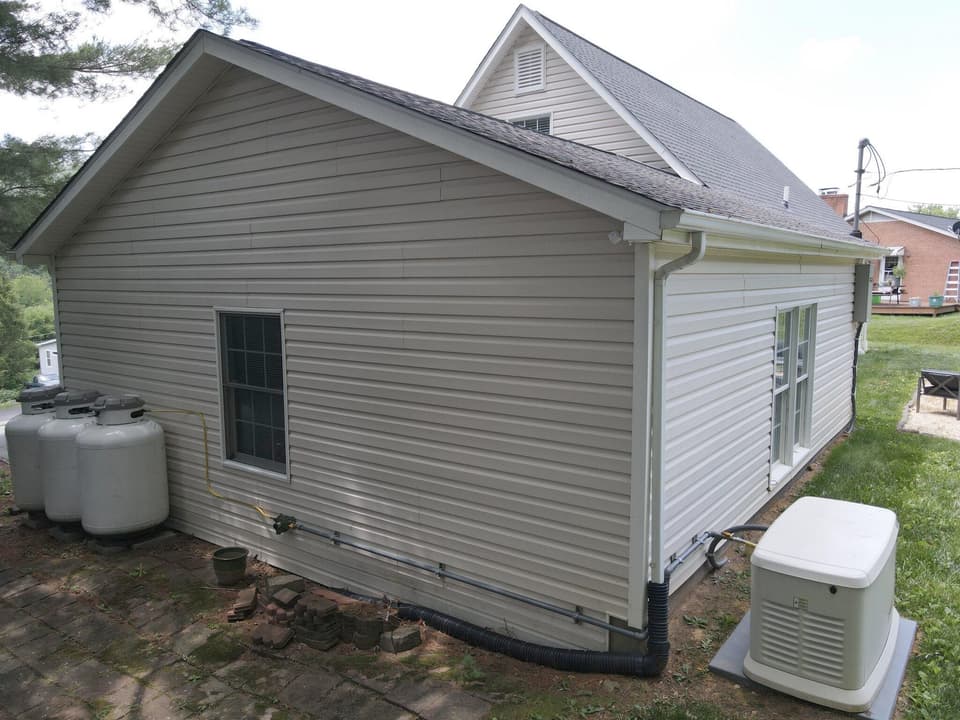 355 Overland Drive, photo 28 of 29