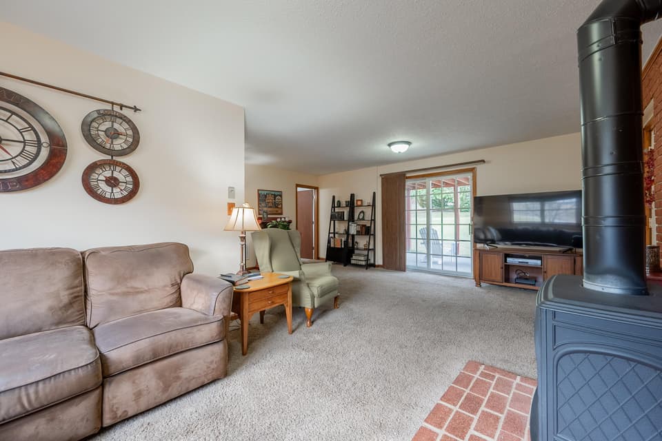 765 Atkinson Road, photo 38 of 40