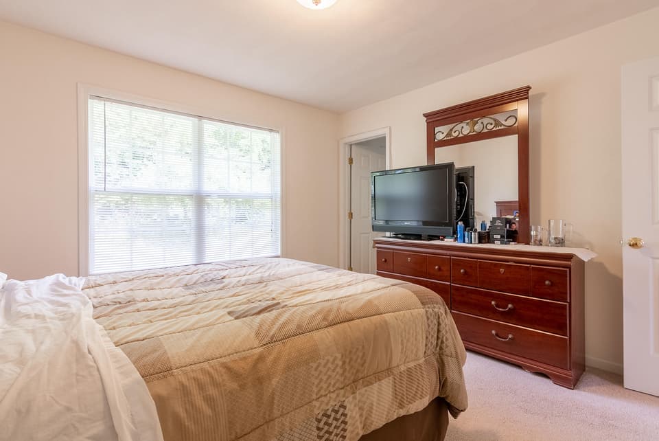 200 Wistaria Drive, photo 25 of 35
