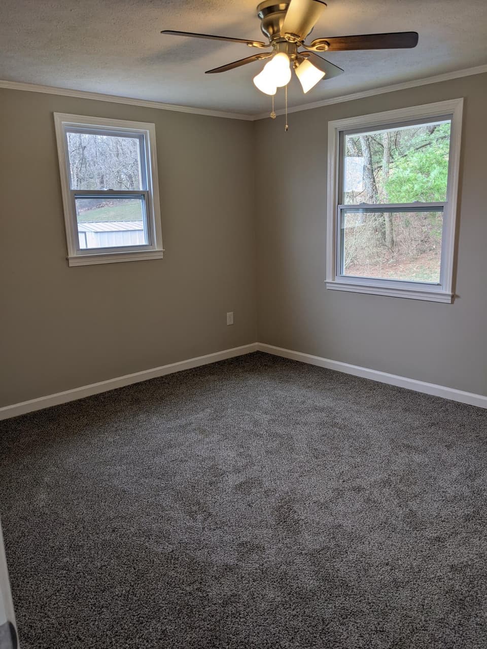1370 Wall St, photo 24 of 38