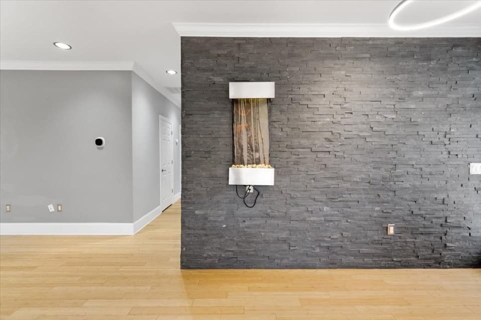 1311 Walnut Ridge Road, photo 17 of 40
