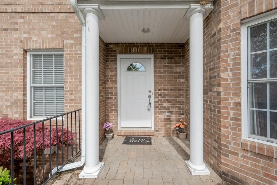 90 Phoenix Boulevard, photo 4 of 40