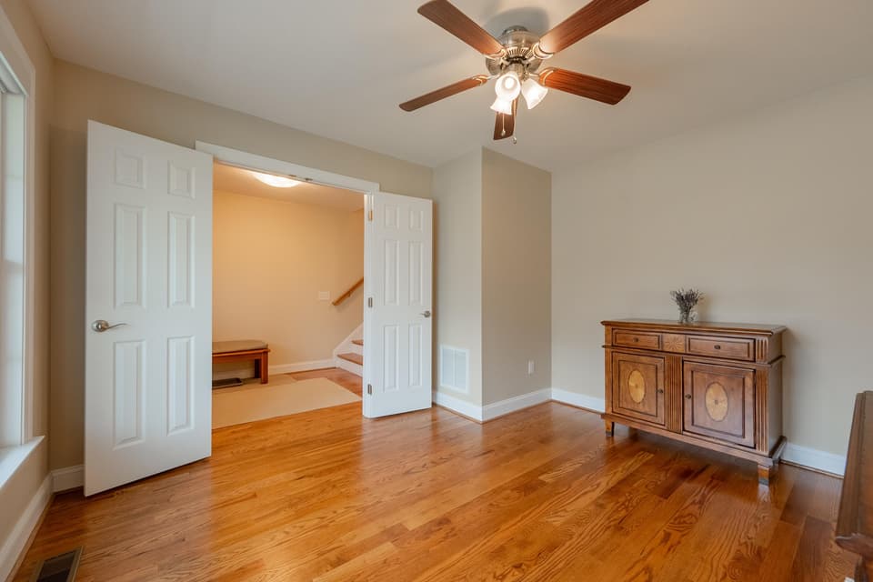 35 Meadow Drive, photo 16 of 40