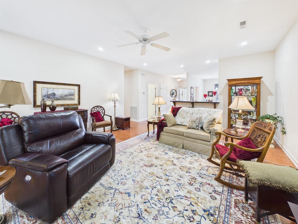 250 Vinnie Avenue, photo 20 of 40