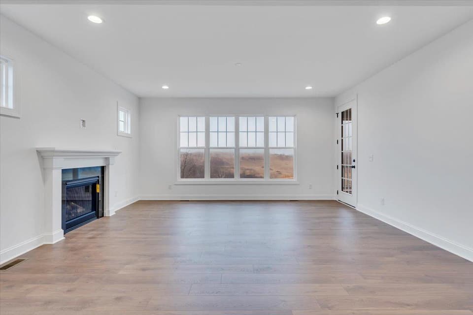 1107 Round Meadow Drive, photo 19 of 40