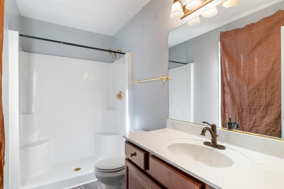 560 Oak Tree Boulevard, photo 37 of 40