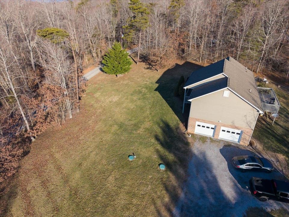 2585 Indigo Road, photo 32 of 35