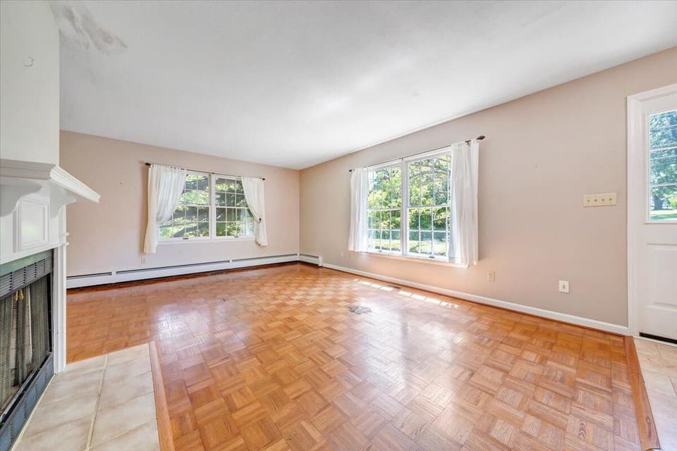 765 W Main Street, photo 6 of 40
