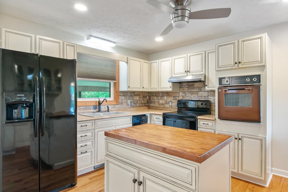1435 Mud Pike Road, photo 14 of 40