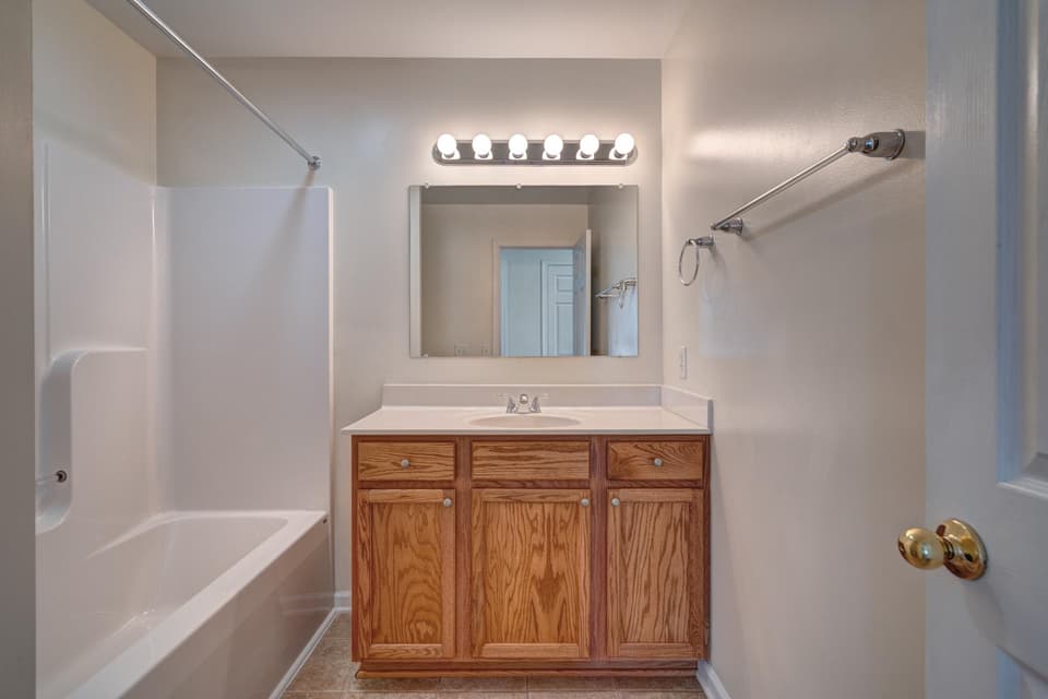 99 Hagan Street, photo 13 of 31