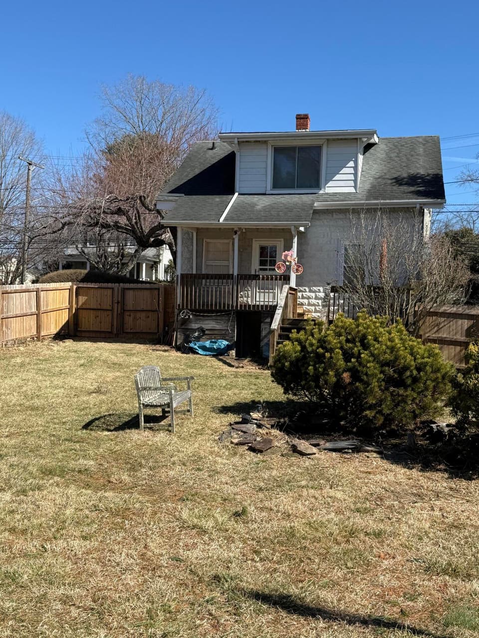 612 E Main St 1, photo 9 of 37