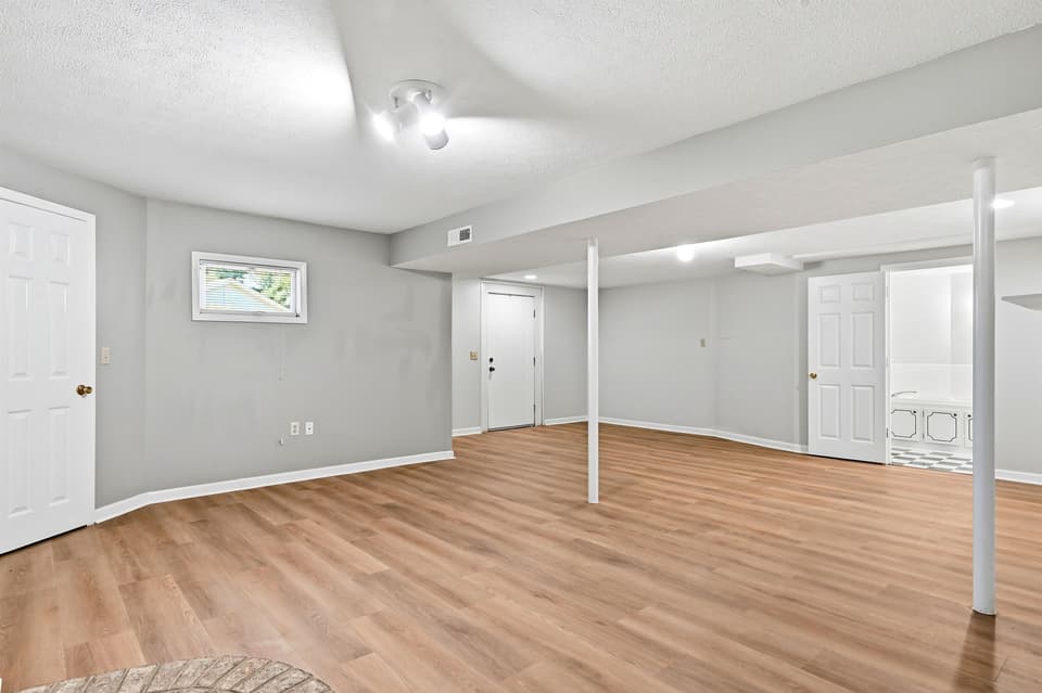 20 Howery Street, photo 34 of 40