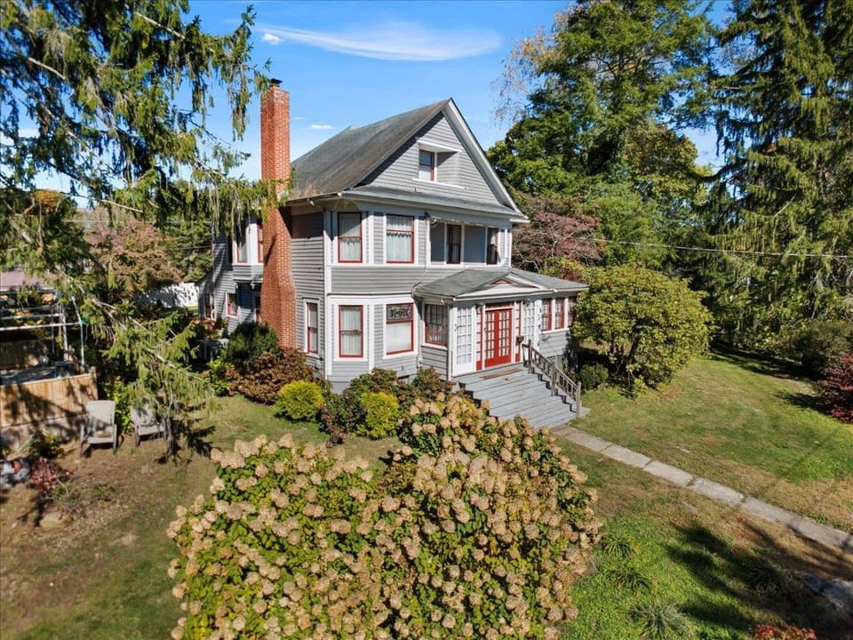 470 Montgomery Street, photo 10 of 40